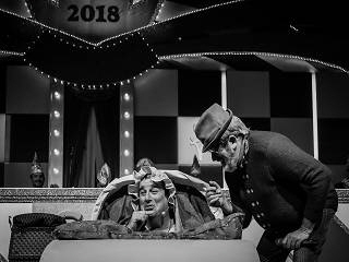 ach du lieber Gott - jetzt is er wach